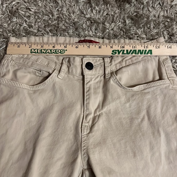 Zara khakis - Picture 5 of 7